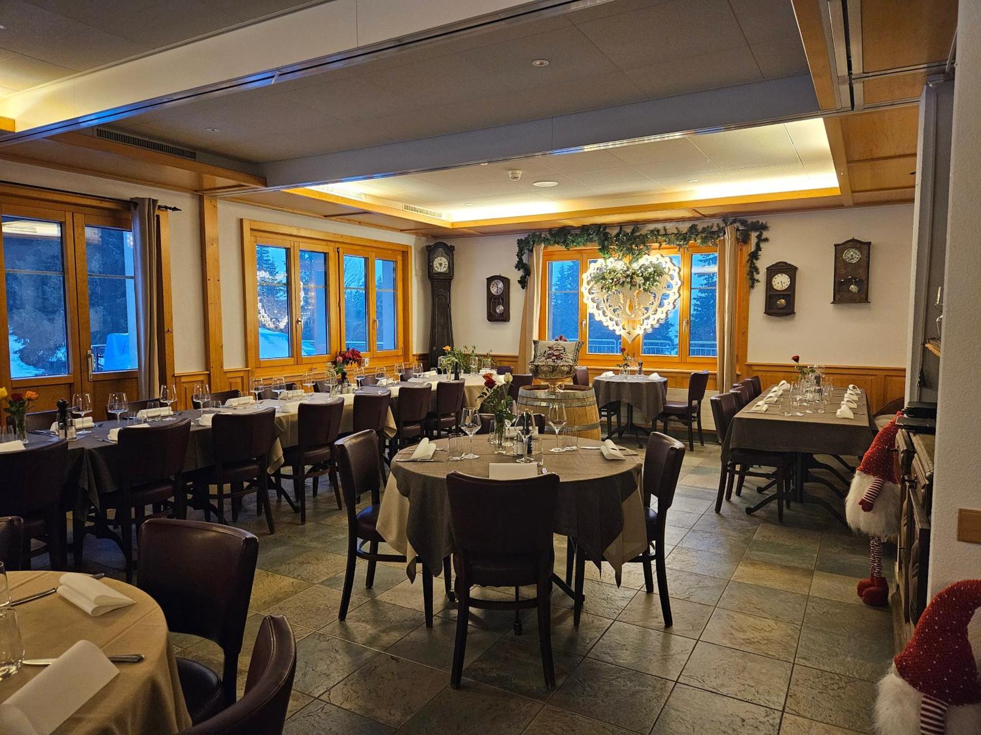 Hotel Restaurant Du Marchairuz Le Brassus Екстериор снимка