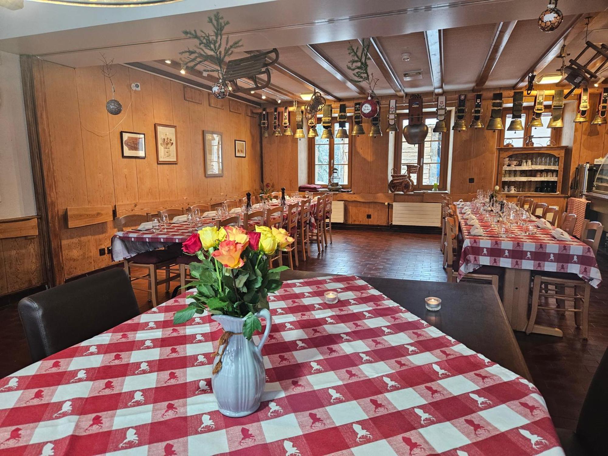 Hotel Restaurant Du Marchairuz Le Brassus Екстериор снимка